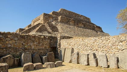 pyramide de Monté Alban