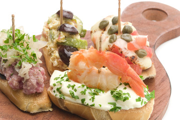 surtido de tapas españolas