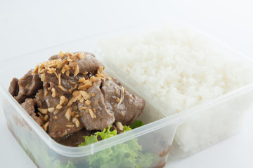 Thai take away food, garlic beef with rice