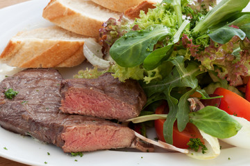zartes rindersteak mit beilage