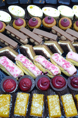 Petits fours sucrés