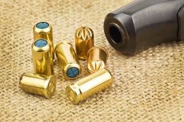 blank cartridges and gun