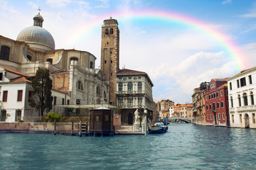 Naklejka premium Regenbogen in Venedig
