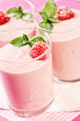 Yoghurt  quark raspberry dessert