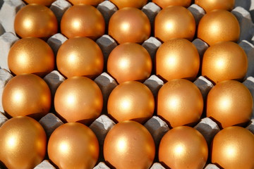 goldene Eier