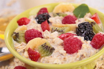 oatmeal with fruits