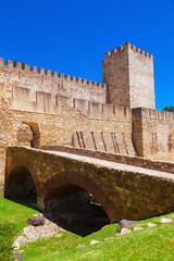 Obraz premium Castelo de San Jorge (Saint George) in Lisboa, Portugal