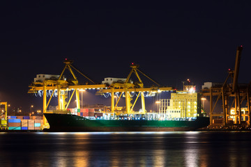 Fototapeta na wymiar Container cargo freight ship at port