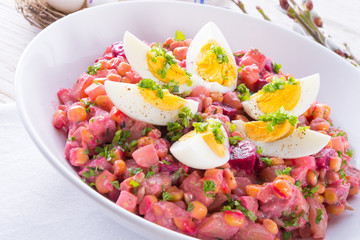 Red beet salad with egg