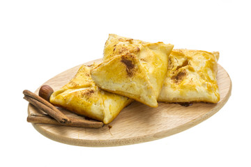 Patty with apple and cinnamon