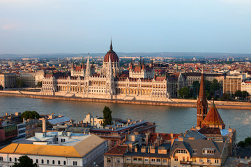 Fototapeta na wymiar Pejzaż miasta Budapeszt