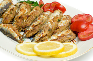 Vassoio di sardine ripiene e panate