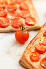 Quiche with tomato and ricotta