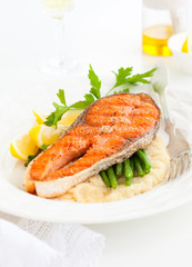 salmon with vegetables