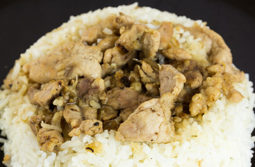 Fried pork with garlic