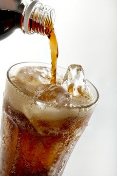 コーラ
