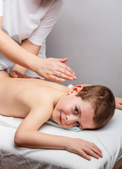 Obraz na płótnie Canvas Children massage