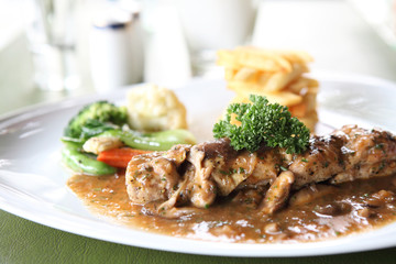 Steak with vegetables