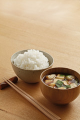 ご飯とみそ汁