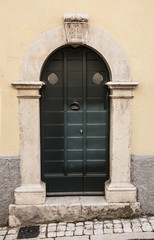 italian door