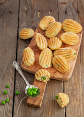 Appetizers Madeleine with green peas