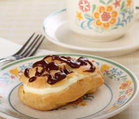 Eclair Dessert