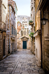 Fototapeta premium Narrow Street inside Dubrovnik Old Town