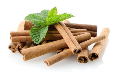 Cinnamon sticks