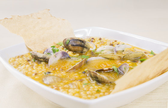 Fregola sarda con arselle
