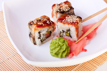 Rolls with eel and sesame