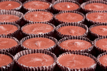 Milk chocolate cups