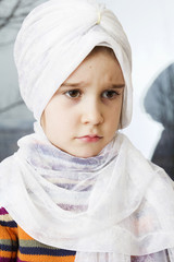 Obraz premium Pretty little muslim girl