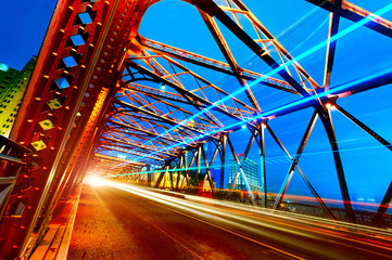 Fototapeta na wymiar A historic bridge at Shanghai bund night