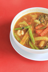 Sour soup made of tamarind paste