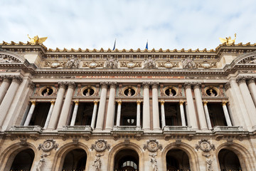 Obraz premium facade of Opera House - Palais Garnier in Paris