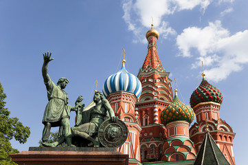 Fototapeta na wymiar Moskwa. Pomnik Minina i Pożarski na Placu Czerwonym