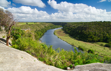 Fototapeta na wymiar Chavon Rzeka