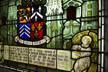 Kinsale, Vetrate Colorate