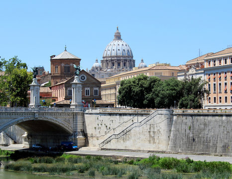 Rom Impressionen mit Tiber und Petersdom