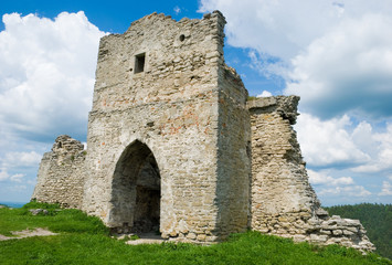 Руины древней крепости