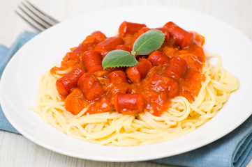 spaghetti with smoked sausage