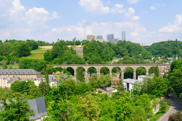 Obraz premium Old town and Kirchberg district in the City of Luxembourg