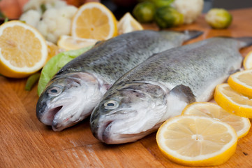 Trout in lemons