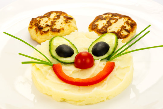 Картофельное пюре с котлетками