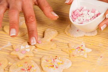 Decorating cookies