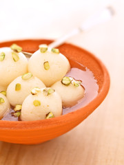 indian rasgulla dessert