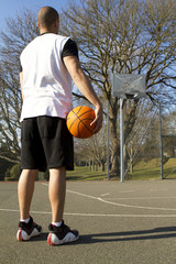Naklejka premium Basketball Player vs Hoop