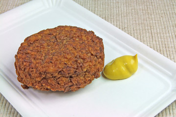 Bulette mit Senf 01