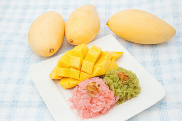 Thai desserts , Mango and  colorful sticky rice