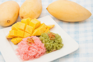 Thai desserts , Mango and  colorful sticky rice